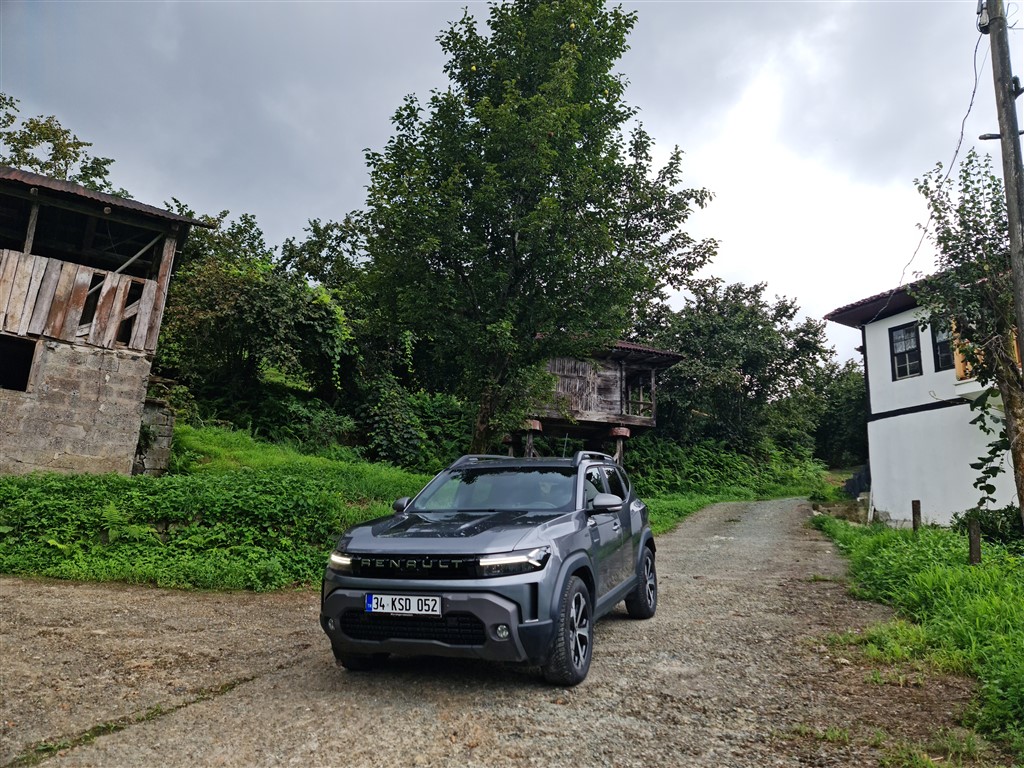 Tüm Rakipleri #Bırakgeridekalsın: Yeni Renault Duster